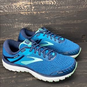 Brooks Adrenaline GTS 18 Size 8 wide